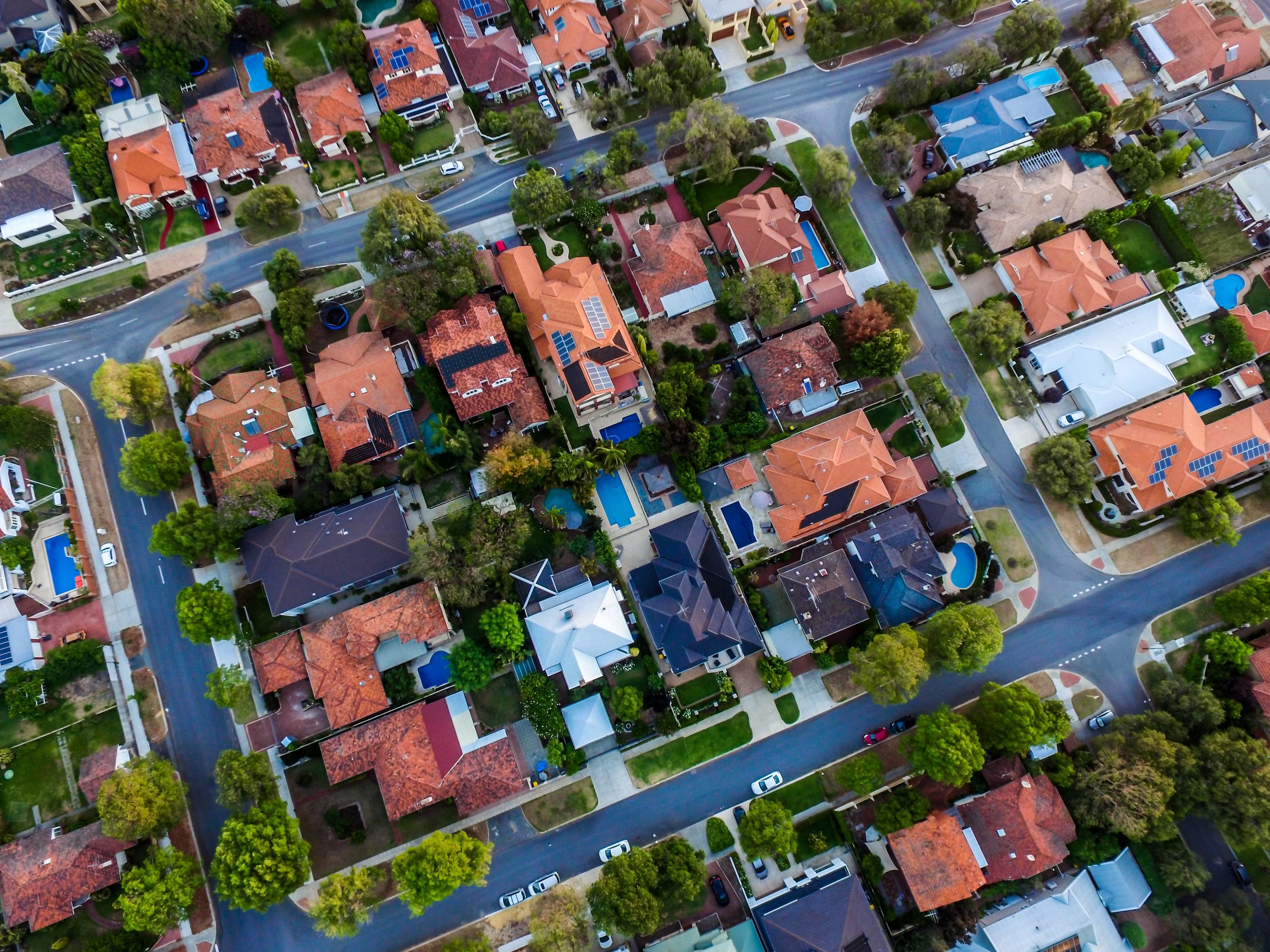 The ultimate house hunting checklist: Small details that make a big difference